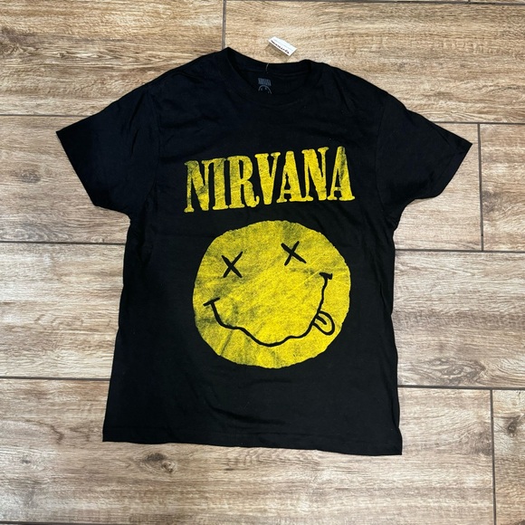 Nirvana T Shirt Black Size Small American Rock Band Classic Graphic Tee Cotton - Picture 4 of 8